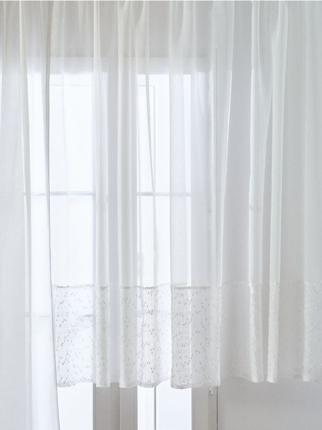 Sinsay - Záclona s dekoratívnou niťou - biela