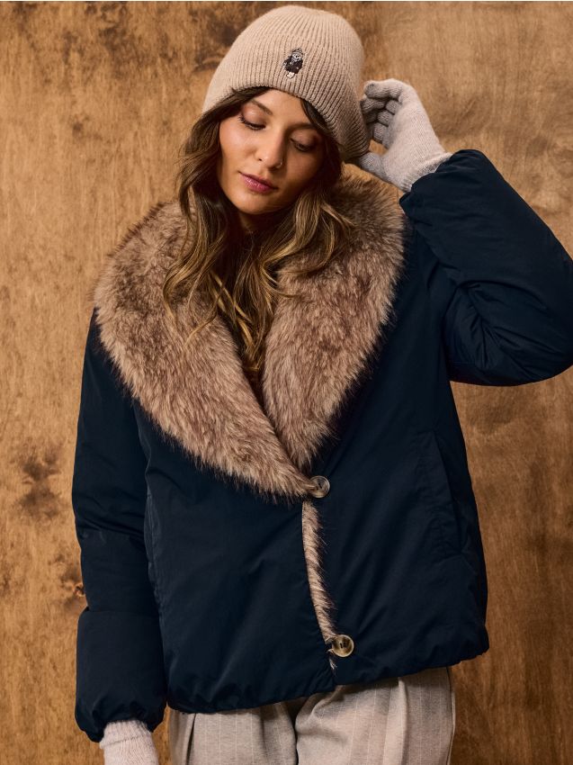Sinsay - Beanie cepure ar izšuvumu
