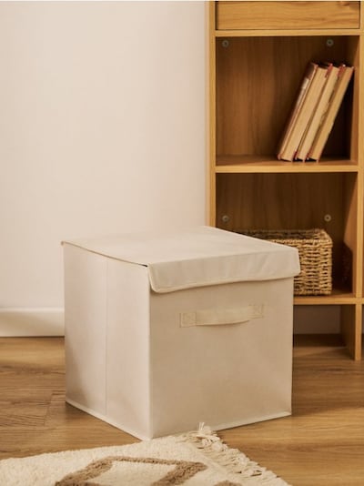 Faltbare Aufbewahrungsbox mit Griff und Deckel