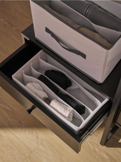 Кутия за съхранение с отделения