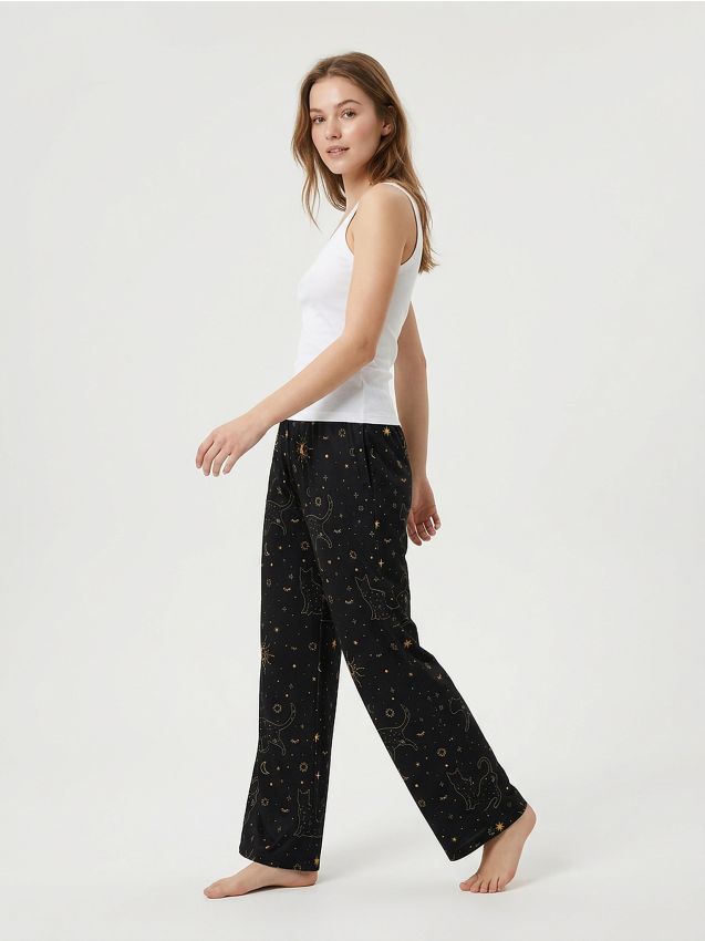 Sinsay - Pantaloni de pijama cu crac larg și motiv cu pisici și stele - negru