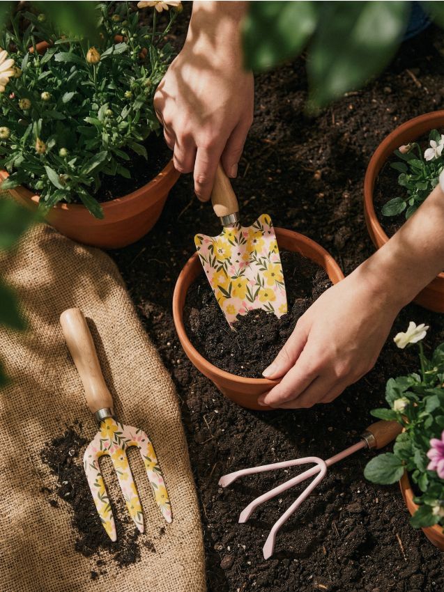 Sinsay - Set de unelte de grădină 3 pack - roz-pastel