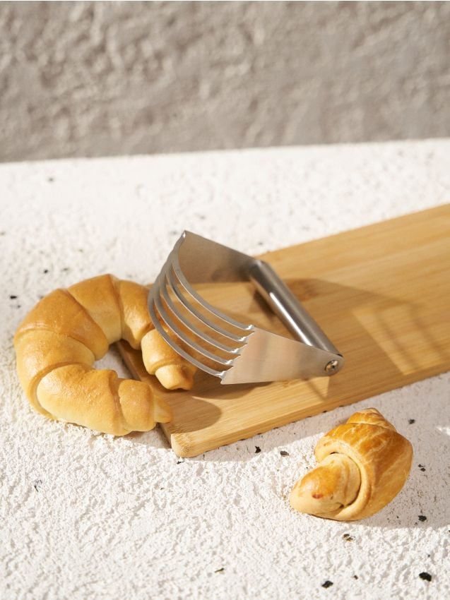 Sinsay - Tocător de bucătărie pentru aluat - argintiu