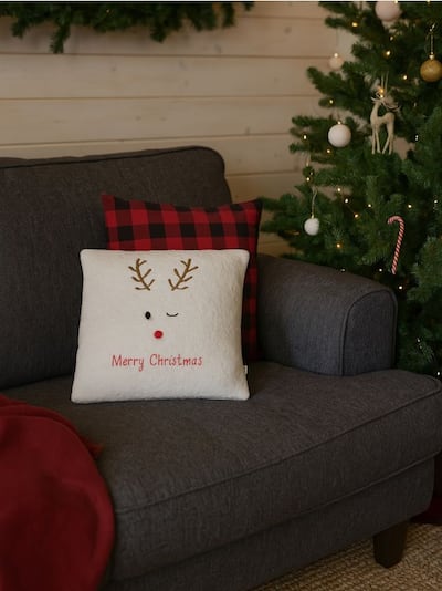 Okrasna blazina s prazničnim motivom