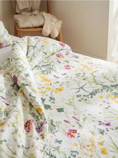 Комплект бавовняної постільної білизни з квітами
