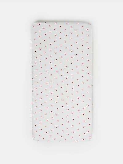 Pamučni čaršav sa gumom sa srcima