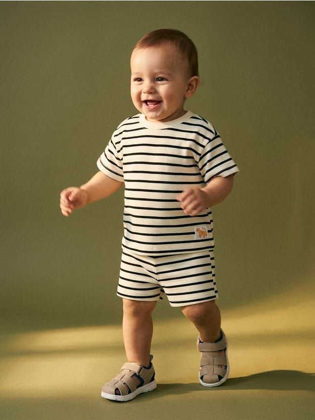 Sinsay - Set din bumbac: tricou și pantaloni scurți - multicolor