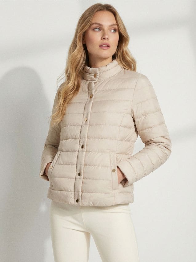 Sinsay - Geacă matlasată cu guler înalt - nude