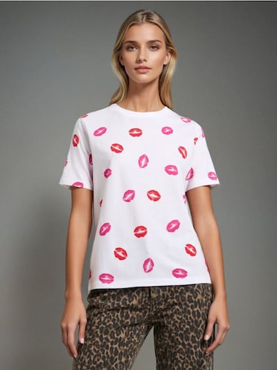 Tricou cu model