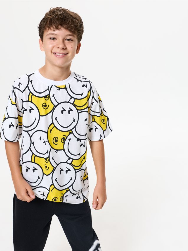 Sinsay - Tricou oversize din bumbac cu imprimeu SmileyWorld® - alb
