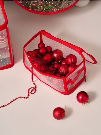 Sada vánočních koulí a ozdob s hvězdou na špičku stromku, 50 ks