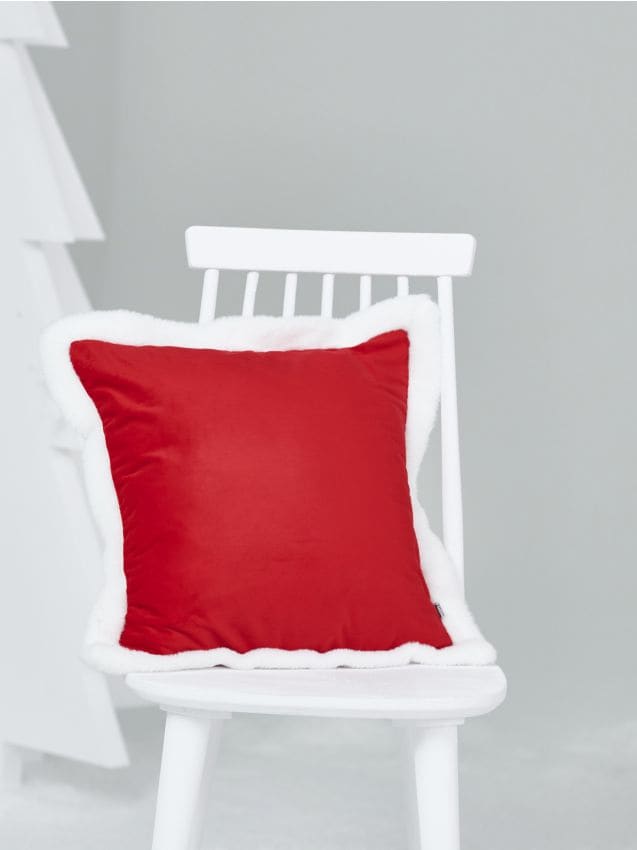 Sinsay - Povlak na vankúš s kožušinovým lemom - červená