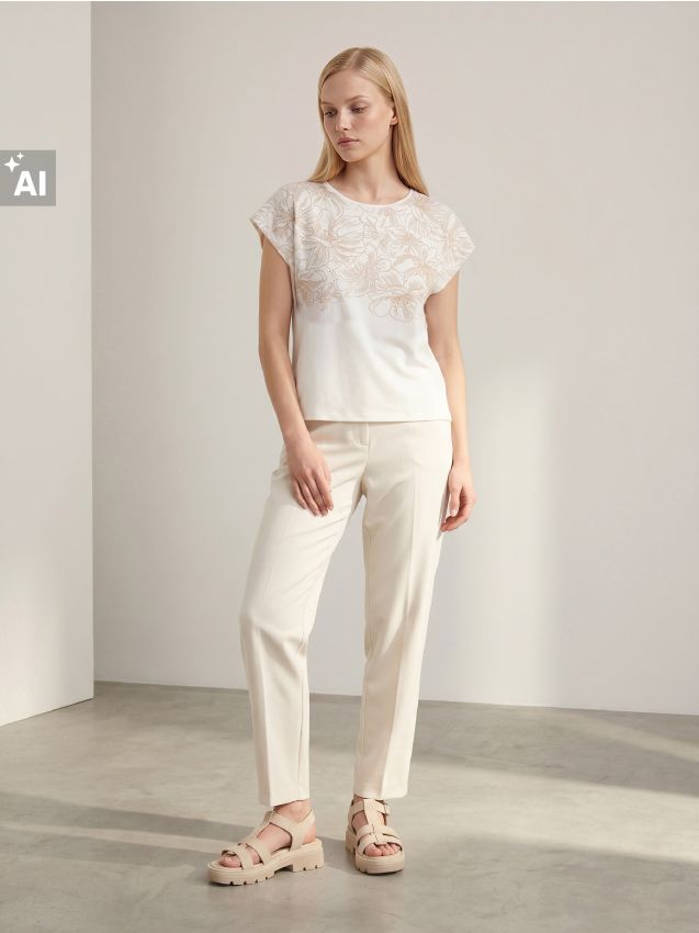Sinsay - Tricou din bumbac cu strasuri și motiv floral - crem