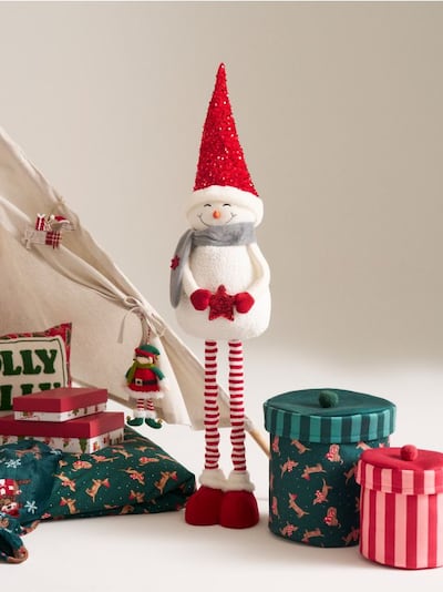 Božićni ukras u obliku Sneška Belića