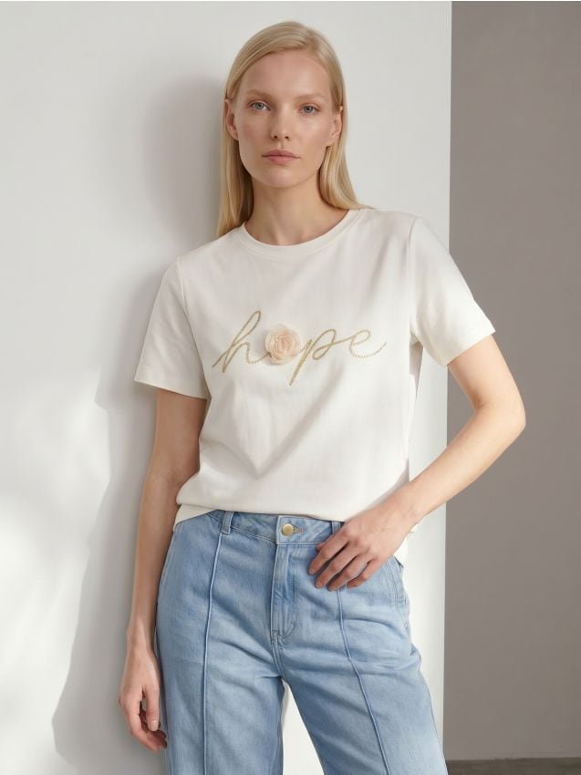 Sinsay - Tricou din bumbac cu text și aplicație 3D - crem