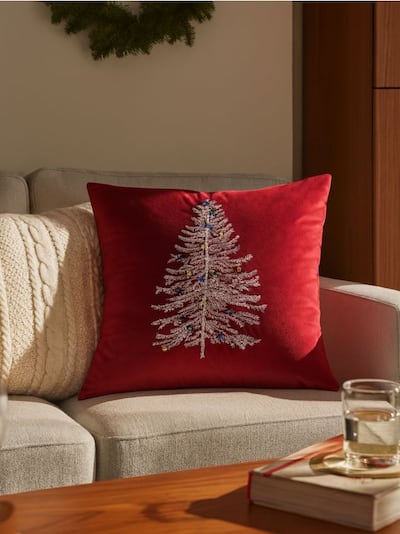 Декоративна подушка з мотивом ялинки