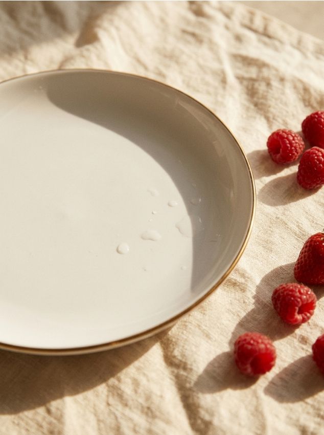 Sinsay - Farfurie ceramică cu margine decorativă - auriu