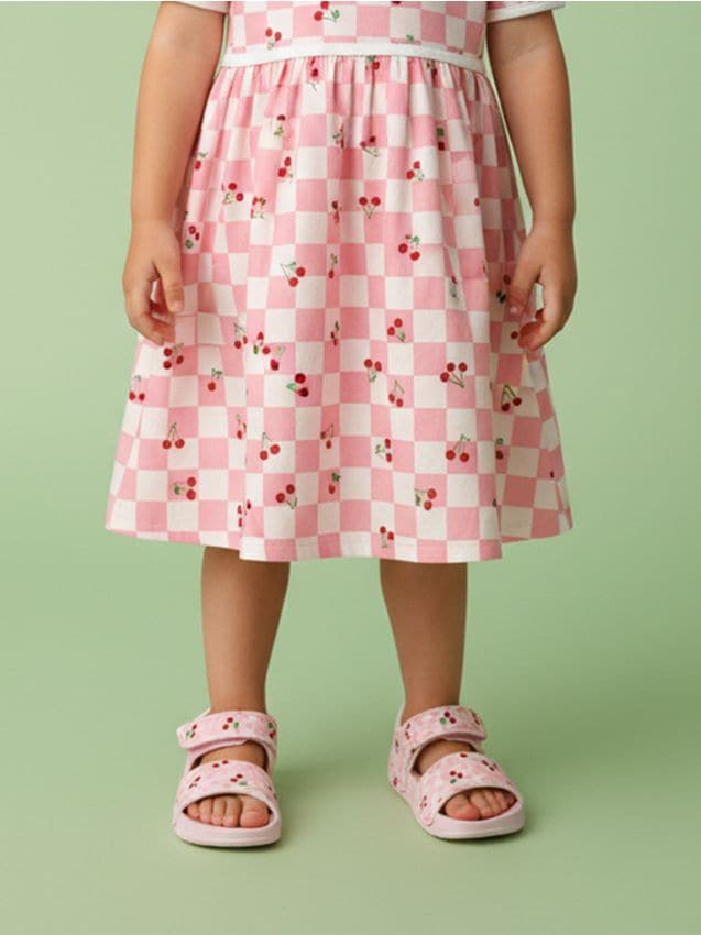 Sinsay - Sandale cu motiv de cireșe - roz