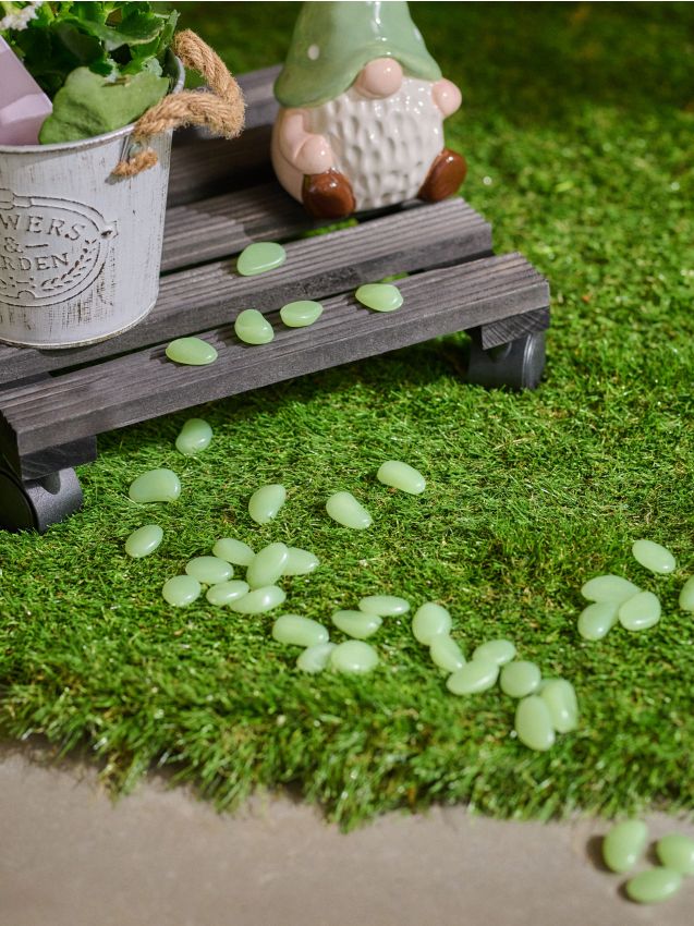 Sinsay - Set de pietricele fluorescente pentru grădină 72 pack - verde-pal