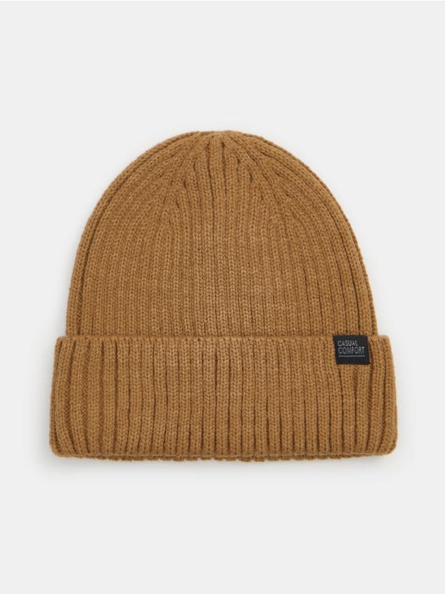 Sinsay - Căciulă beanie cu aplicație cusută - cafeniu