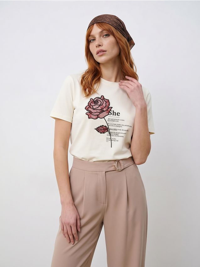 Sinsay - Tricou din bumbac cu aplicație de dantelă în formă de trandafir - crem
