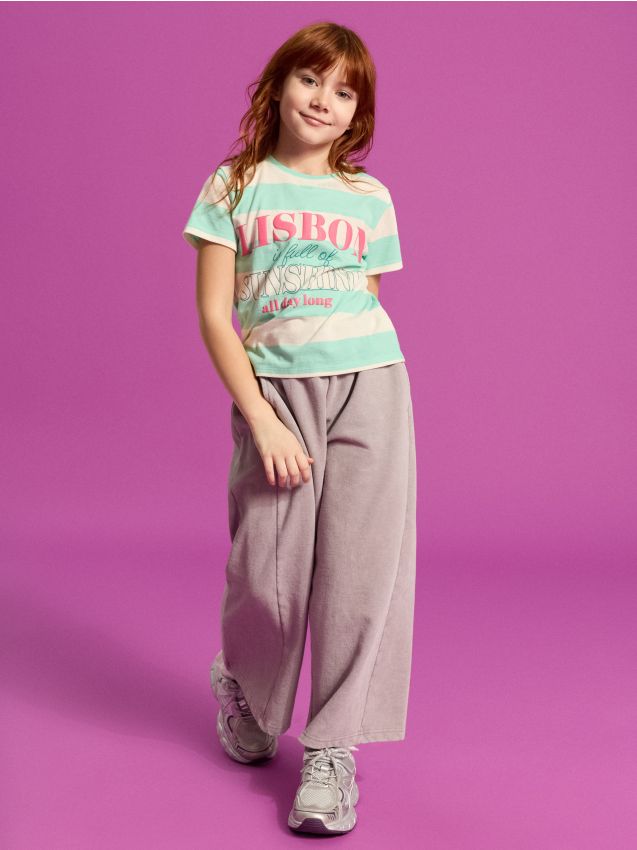 Sinsay - Pantaloni de trening cu crac larg - gri-închis