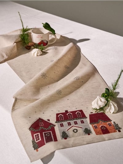 Bieżnik na stół w motywie świątecznym