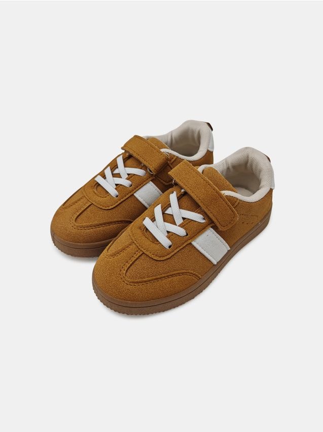 Sinsay - Tenși cu scai și imitație de piele întoarsă - brun-auriu