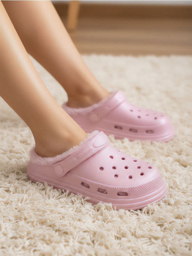 Sinsay - Dreváky s remienkom na päte - ružová