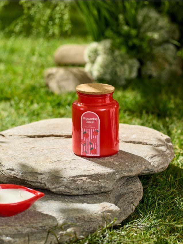 Sveča Strawberry Cream - SINSAY