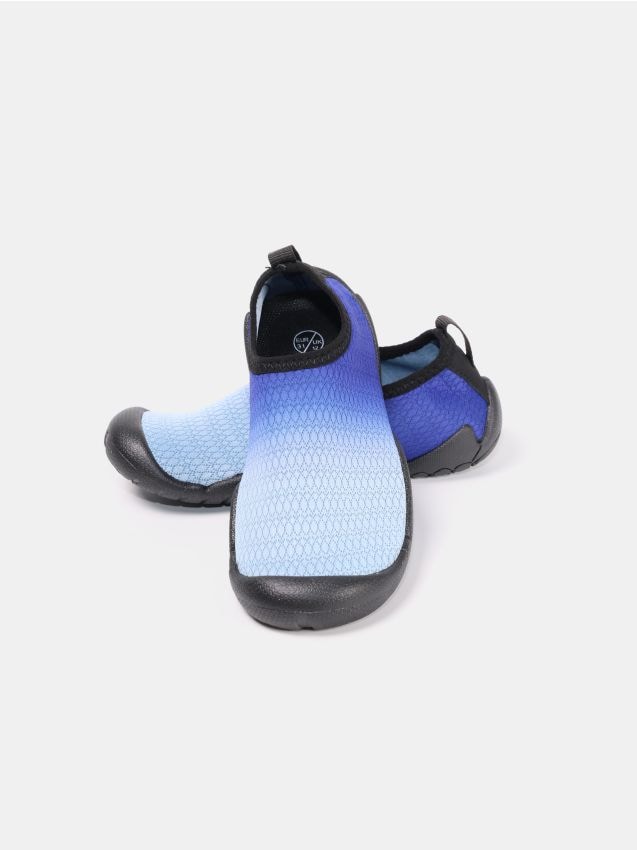 Leichte Wasserschuhe mit Gummisohle