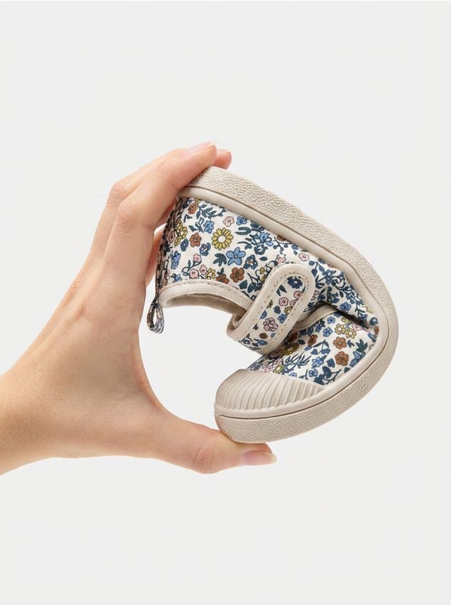 Sinsay - Teniși cu model floral cu închidere cu arici - alb