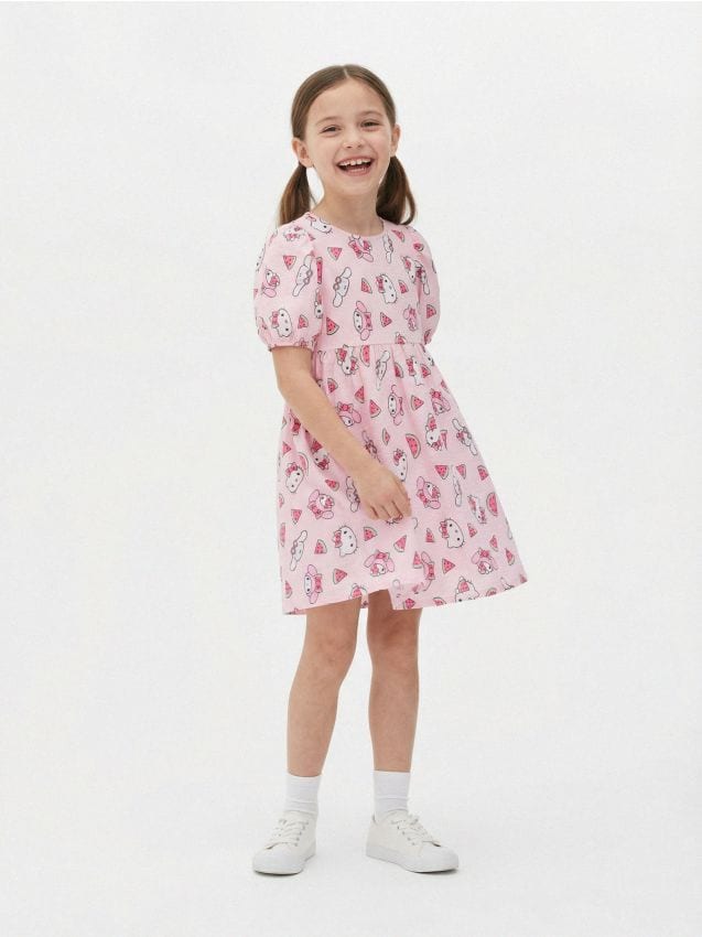 Sinsay - Rochie babydoll cu imprimeu Hello Kitty - roz-pastel