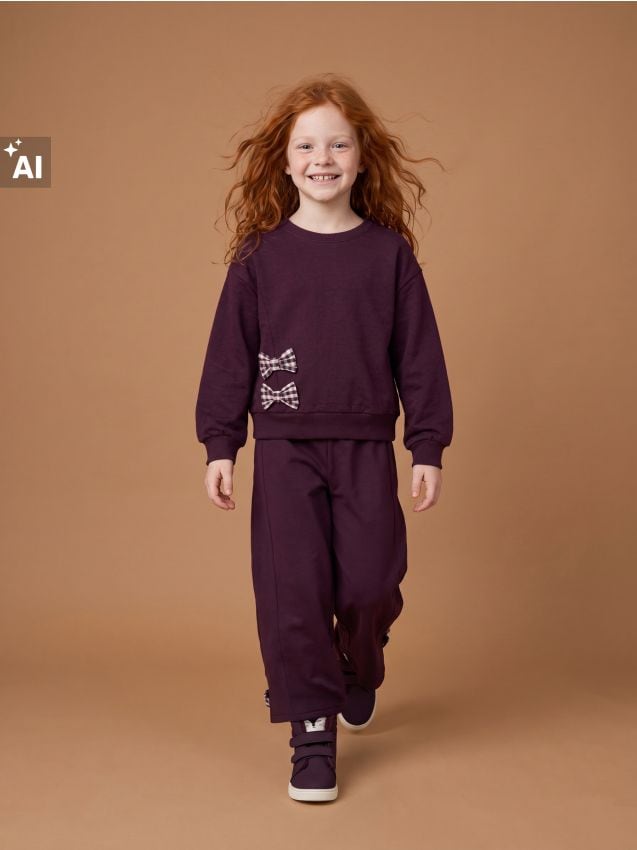 Sinsay - Bluză din bumbac tip crewneck cu aplicație 3D - violet-închis