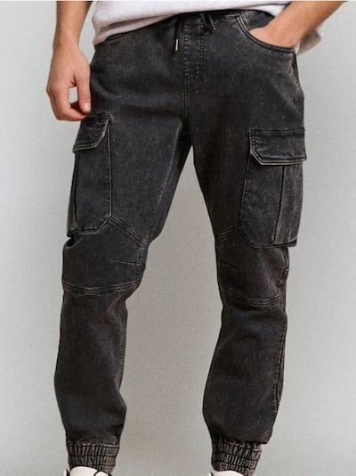 Cargo-Jeans im Jogger-Fit