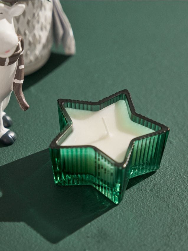 Sinsay - Vonná sviečka Sweet Berry - zelená