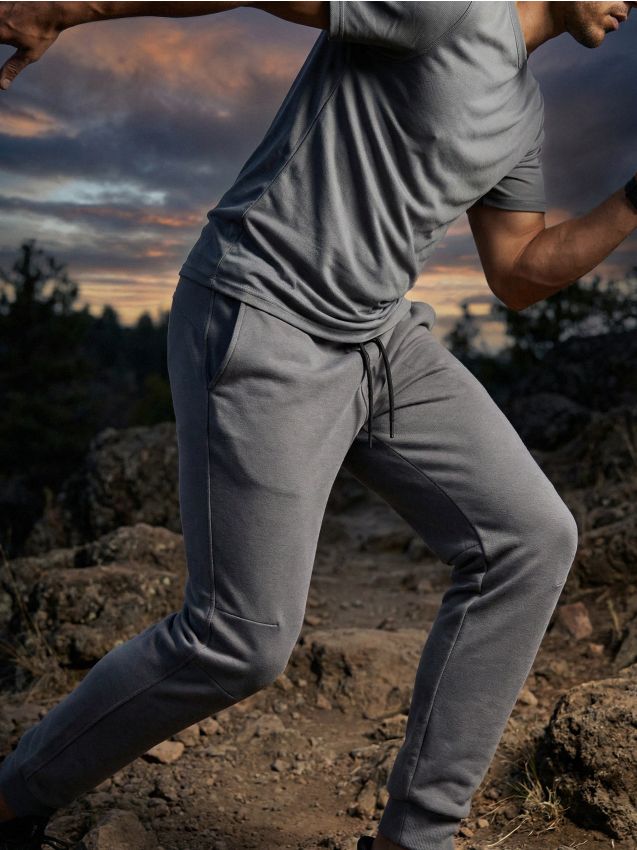 Sinsay - Tricou regular fit SNSY PERFORMANCE - gri deschis