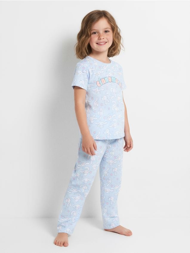 Sinsay - Dvojdielne pyžamo Cinnamoroll s tričkom boxy strihu - svetlomodrá