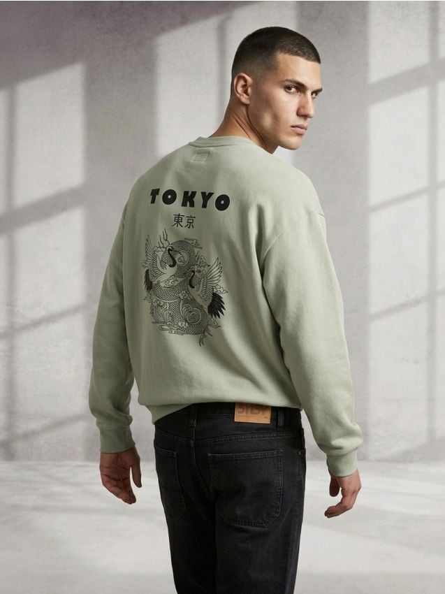 Sinsay - Bluza crewneck z nadrukiem comfort - zielony