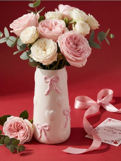 Ваза со панделки