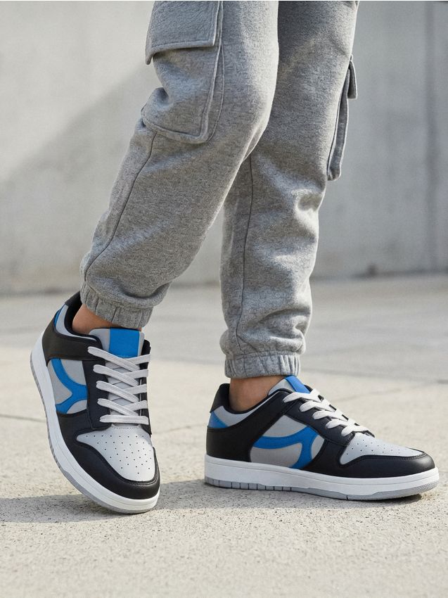 Sinsay - Sneakers din imitație de piele cu șireturi - multicolor