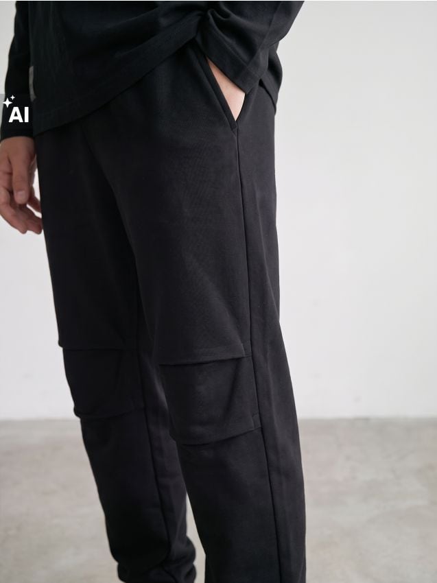 Sinsay - Pantaloni parachute din material sport cu elastic și cordon în talie - negru