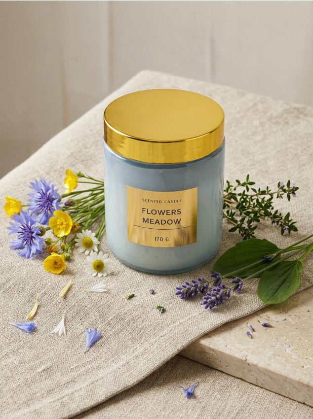 Sinsay - Lumânare parfumată Flowers Meadow - albastru-pal