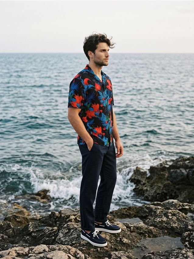 Sinsay - Cămașă cu mânecă scurtă, din viscoză - negru