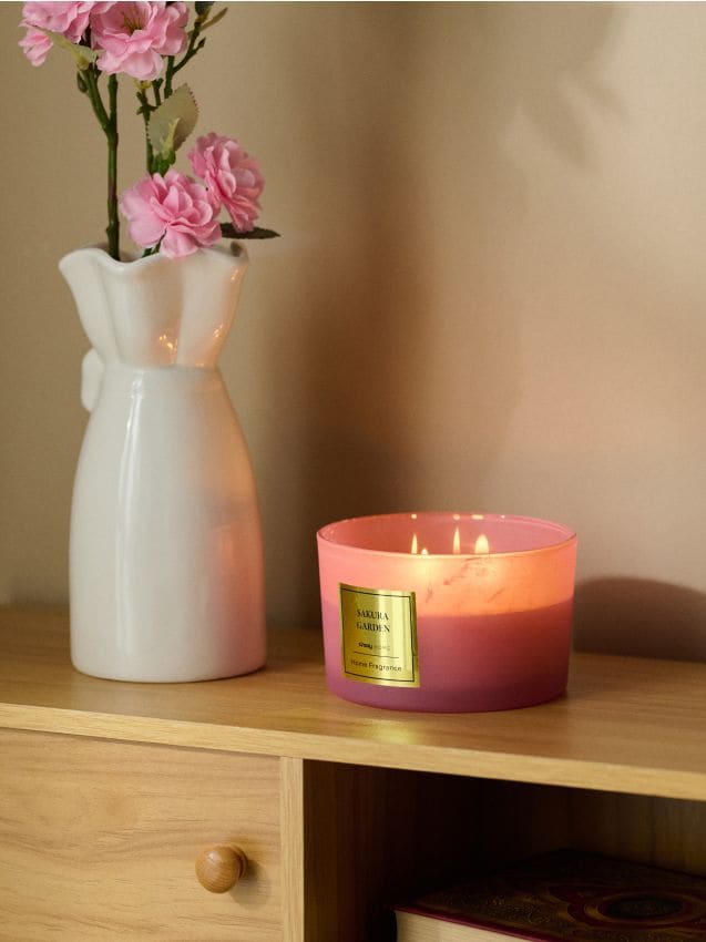 Sinsay - Vonná sviečka Sakura Garden - pastelová ružová