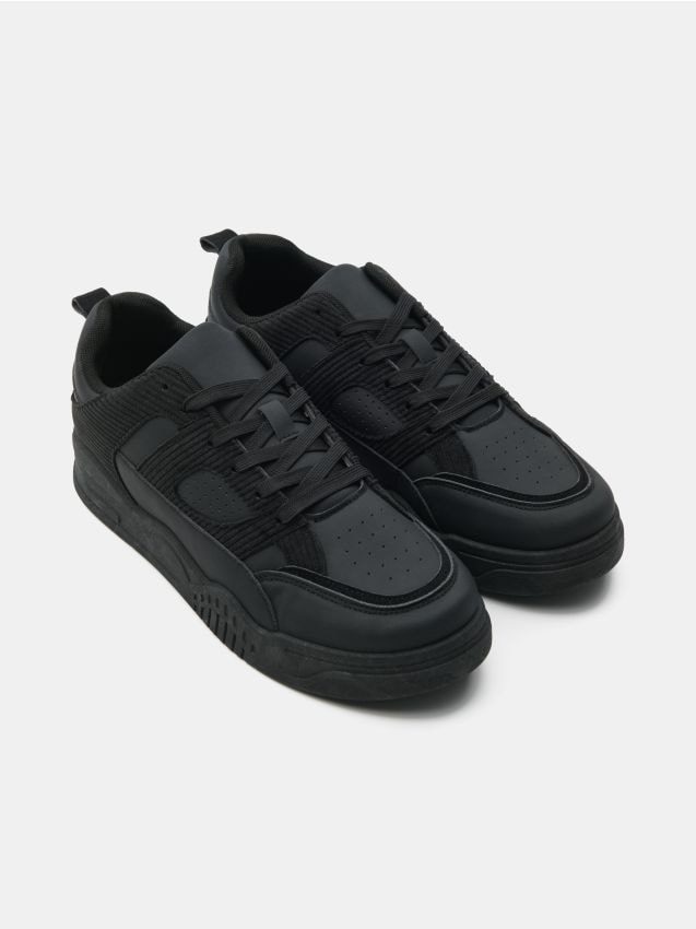 Sinsay - Sneakerși din imitație de piele cu inserții din catifea reiată - negru