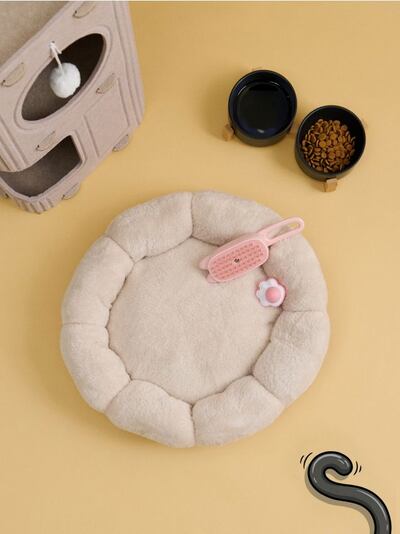 Κρεβάτι γάτας σε σχήμα λουλουδιού