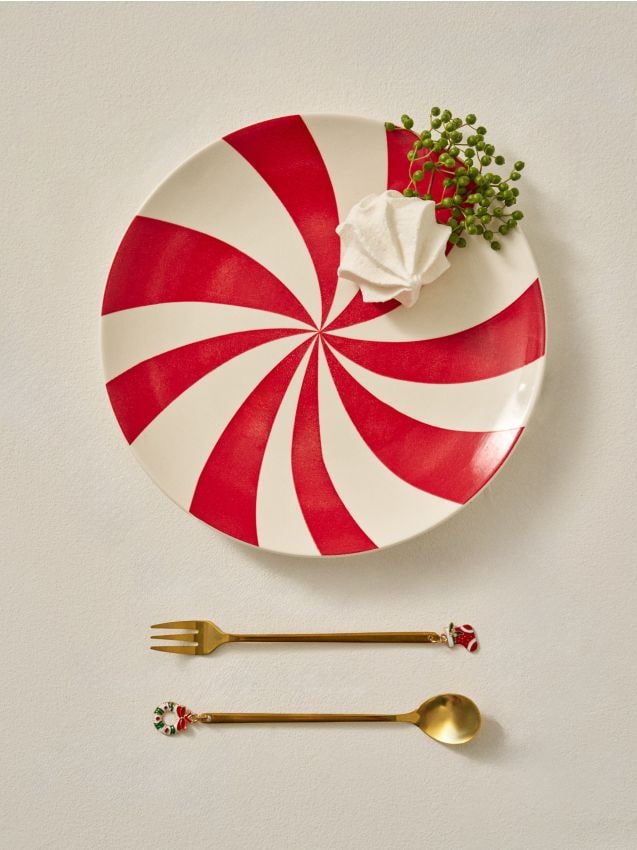 Sinsay - Vianočný keramický tanier s motívom cukríka - červená