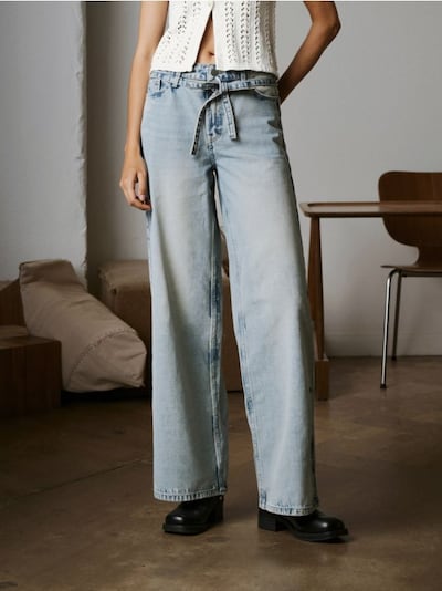 Jeans a gamba larga