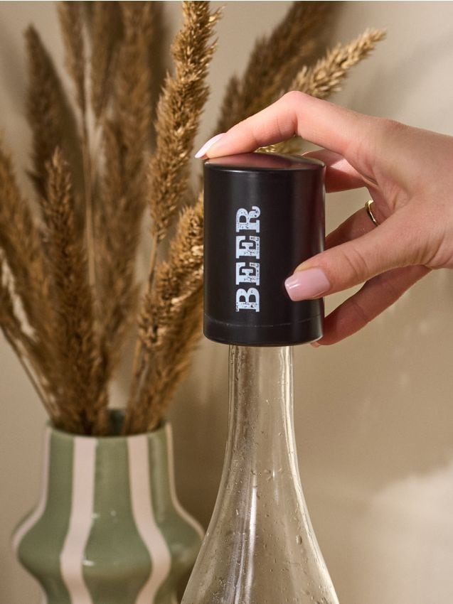 Otwieracz do butelek z napisem "Beer" - SINSAY